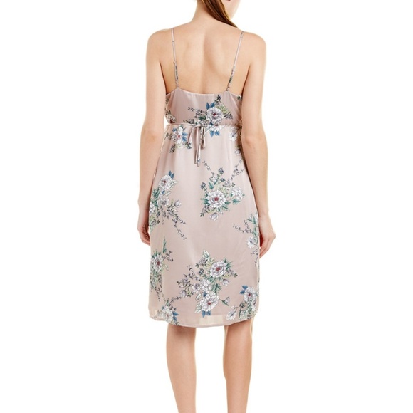 Astr Lavender Sexy Satin Wrap Dress - Picture 5 of 8